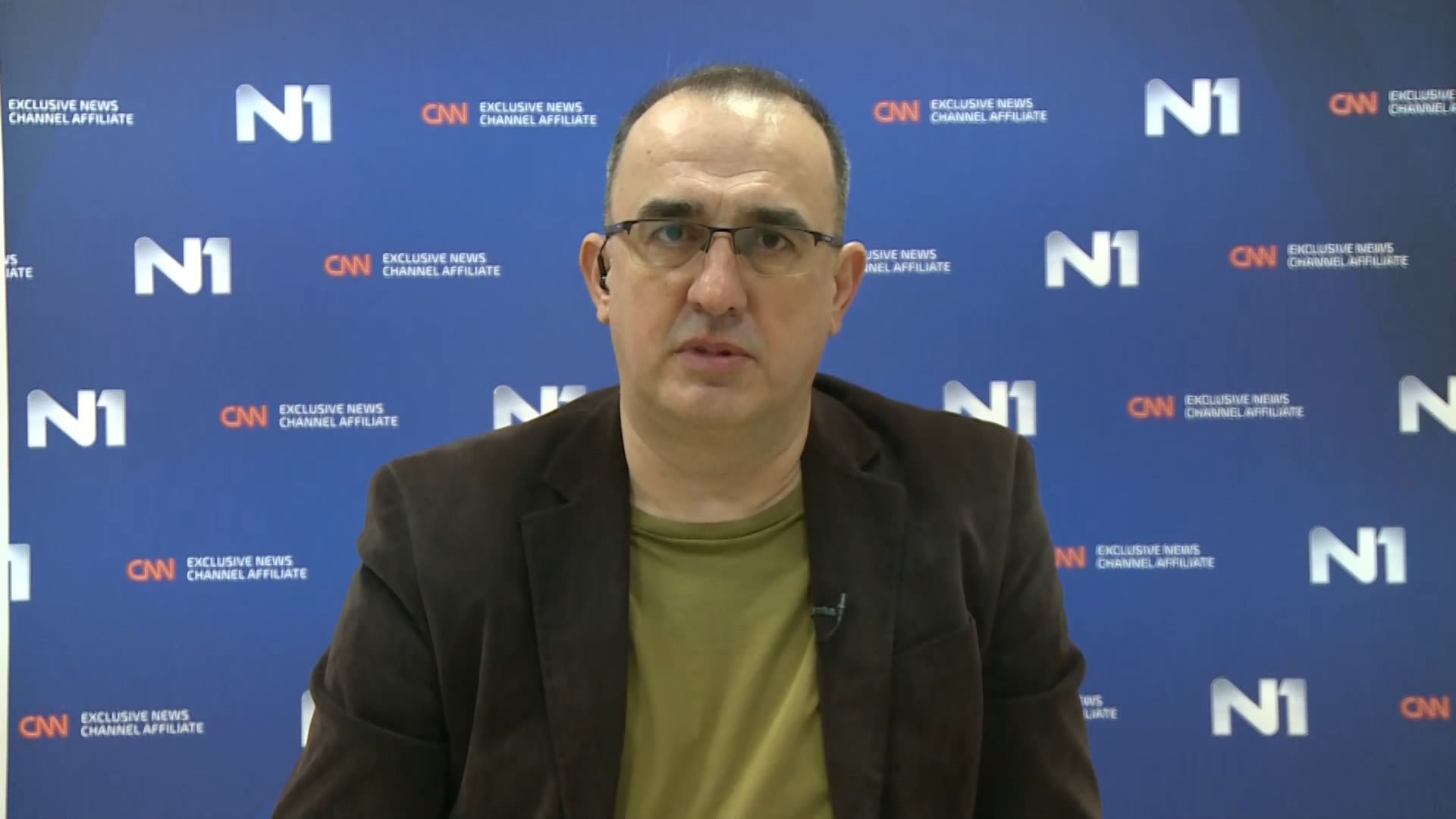 Dinko Gruhonjić, novinar i profesor na Filozofskom fakultetu u Novom Sadu