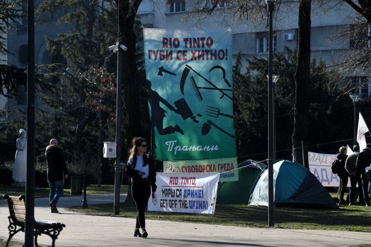 Protest, Rio Tinto marš sa Drine, kampovanje ispred Predsedništva