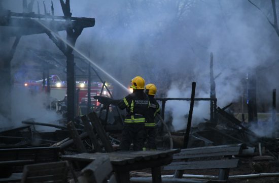 Pozar na Adi Ciganliji