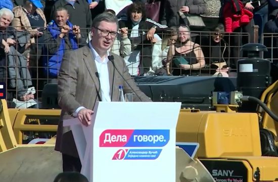 Vučić: Narod neće u NATO