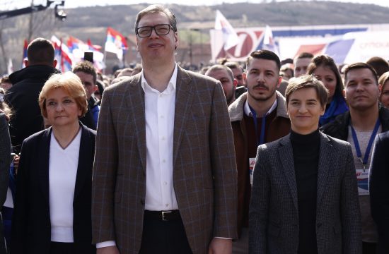 Srpska napredna stranka predizborni miting
