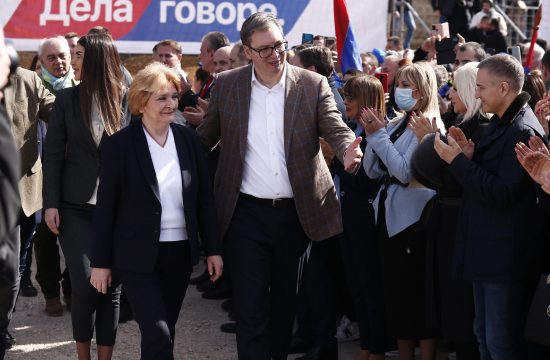 Srpska napredna stranka predizborni miting