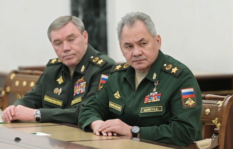 Valerij Gerasimov i Sergej Šojgu
