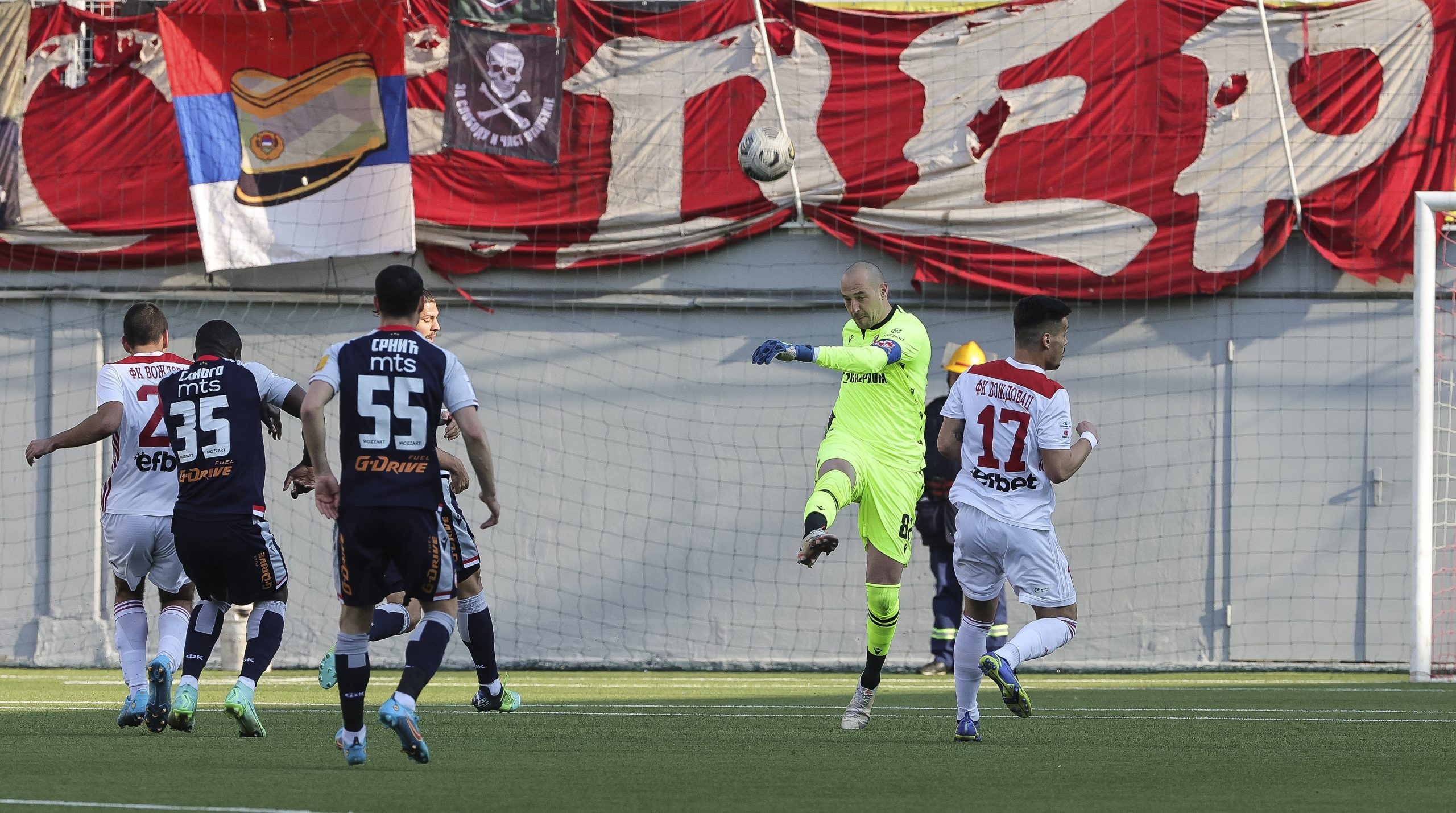 FK Voždovac, FK Crvena zvezda