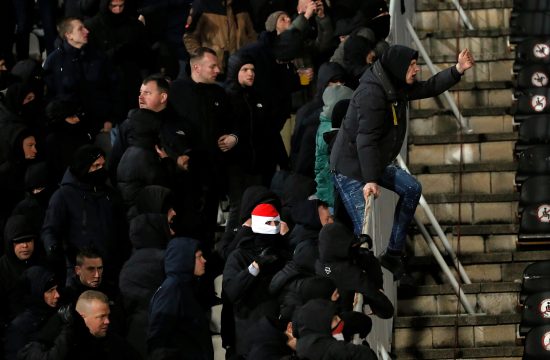 Partizan Fejnord navijači tribine policija