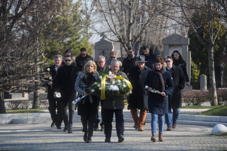Demokratska stranka polaze vence na grob Zorana Djindjica