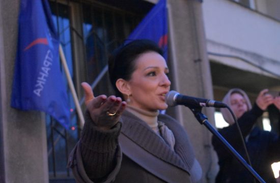 Marinika Tepić Vranje, Ujedinjeni za pobedu Srbije, miting, predizborna kampanja