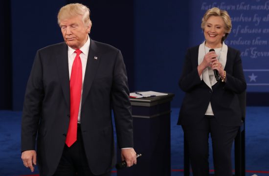 Donald Tramp i Hilari Klinton Foto: EPA-EFE/JIM LO SCALZO