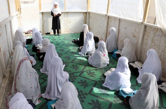 Avganistan, škola, deca, devojčice
