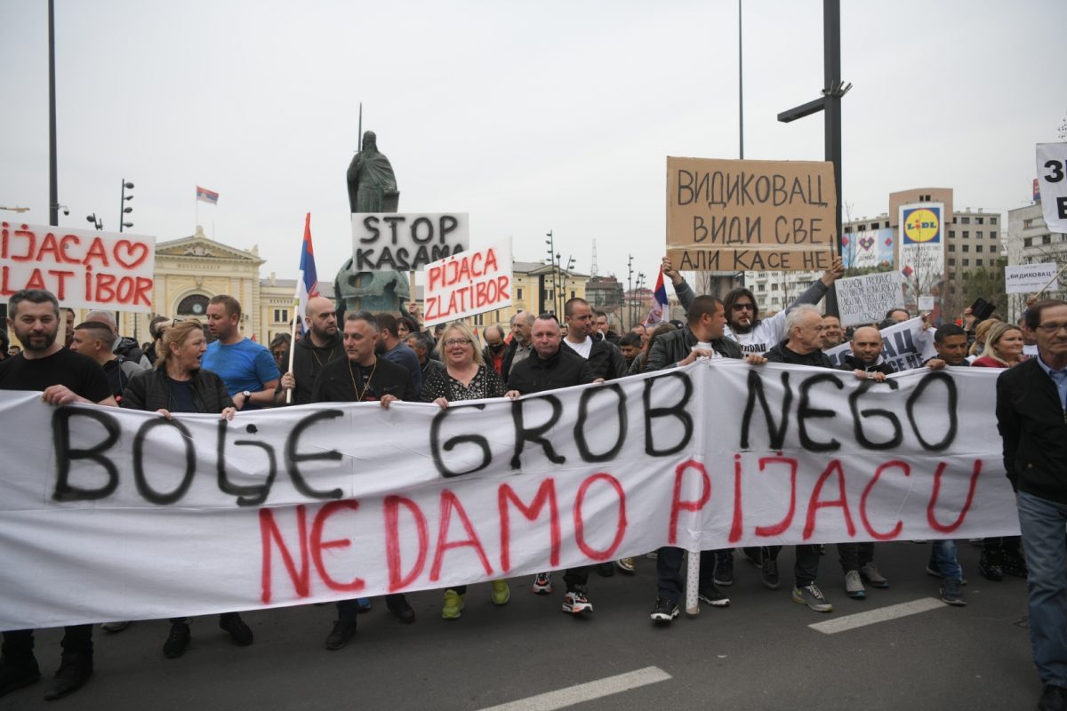 SAZNAJEMO Sutra Kolaps I Blokada Beograda: Veliki Protest Pijačnih ...