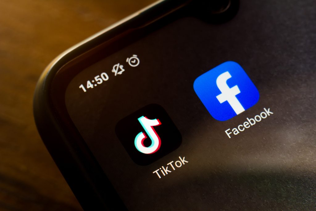 Facebook, Fejsbuk, TikTok, Tik Tok, društvene mreže, društvena mreža, ikonica, IT