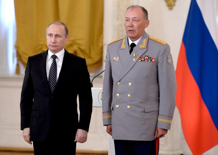 Vladimir Putin i Aleksandr Dvornikov