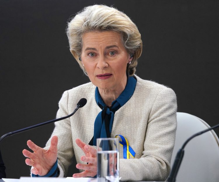 Ursula von der Lajen Ursula von der Leyen