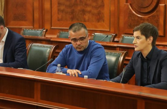 Branislav Nedimović i Ana Brnabić proizvodjači mleka