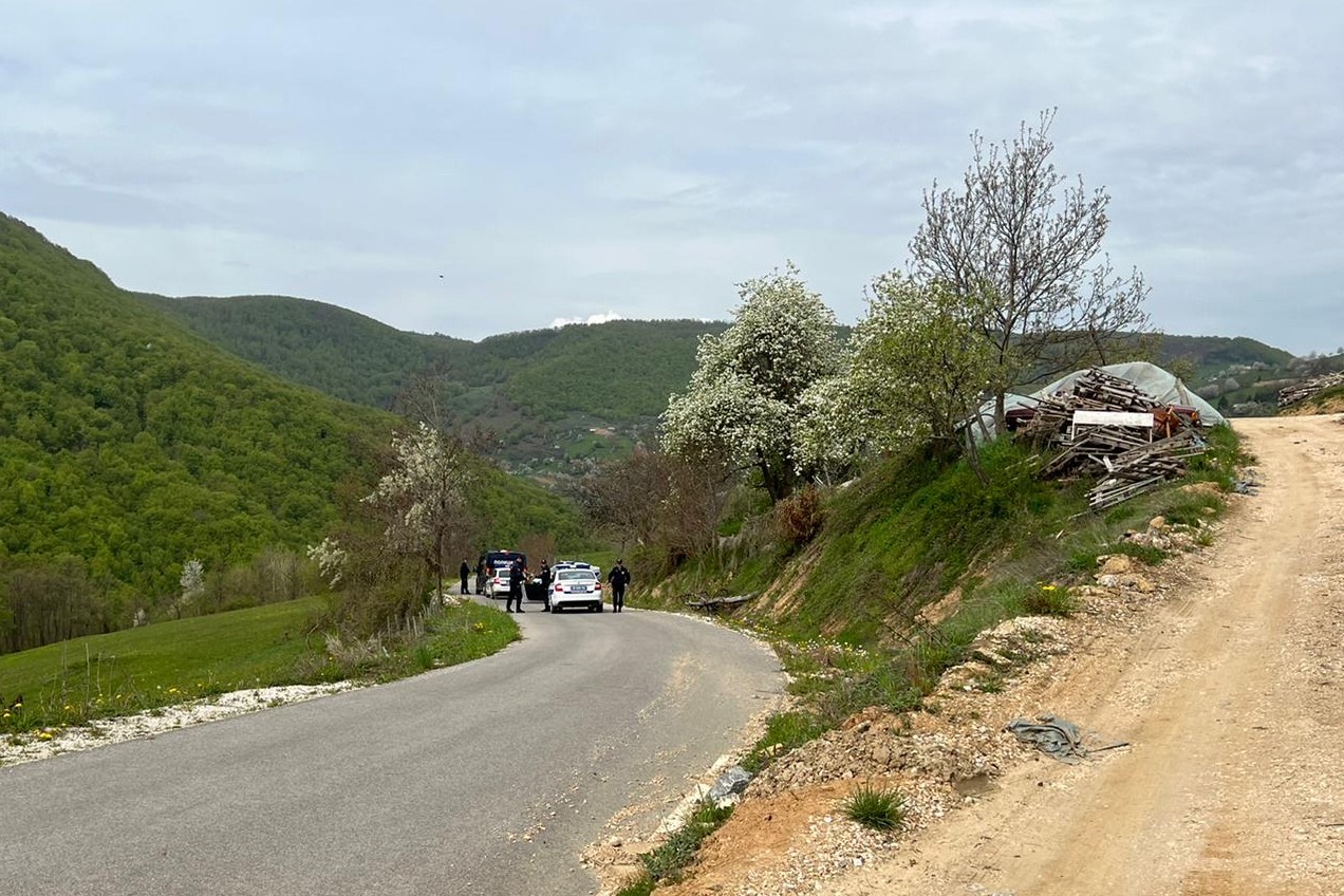 Novi Pazar Selo Orlje, seosko groblje, ekshumacija tela Muamera Zukorlića, policija