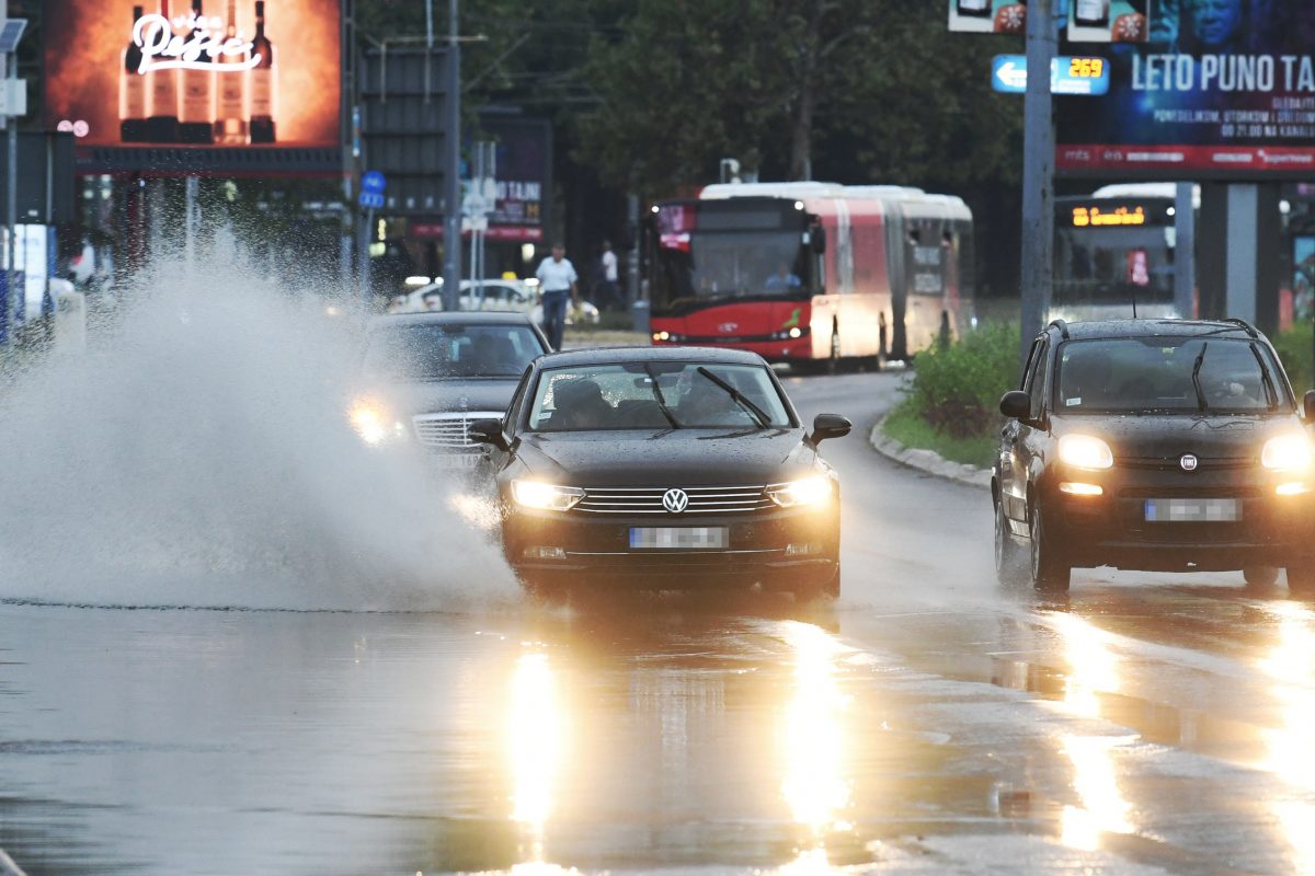 Hitno Upozorenje RHMZ: Nevreme Ide Ka Beogradu