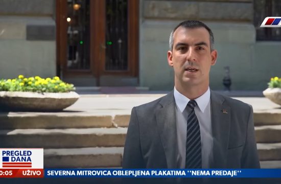 ORLIĆ U SKUPŠTINI. Orlić novi "spiker", prilog, emisija Pregled dana Newsmax Adria