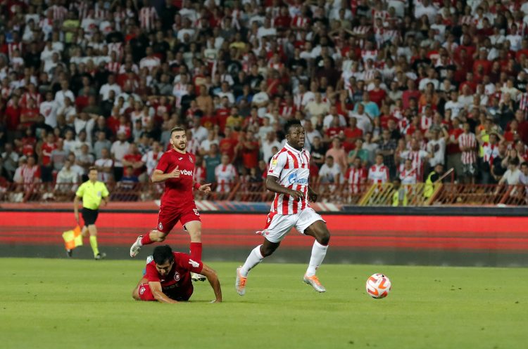 Osman BUkari, FK Cevena zvezda