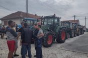Selo Desimirovac, Kragujevac, poljoprivrednici, blokada