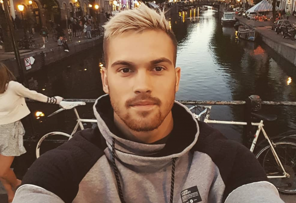 Najseksi domaći političar za kojim uzdišu se nekada bavio i modelingom FOTO