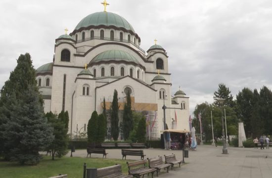 Da li SPC molitvama za brak i porodicu utiče na odluku države o Prajdu, prilog, emisija Među nama Nova S