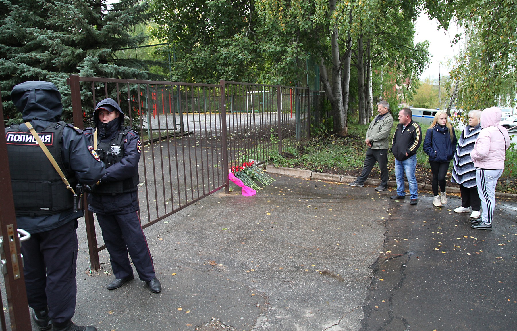 Стрельба в школе. Стрельба в Ижевской школе. Сегодняшняя стрельба в школе.