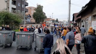 Nastavak protesta na Mirijevu blokirana ulica Jovanke Radaković zbog izlivanja fekalija