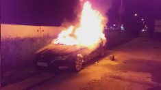 Paljenje automobila V.A. (31) osumnjičenog za ubistvo N.S. u Krnjači