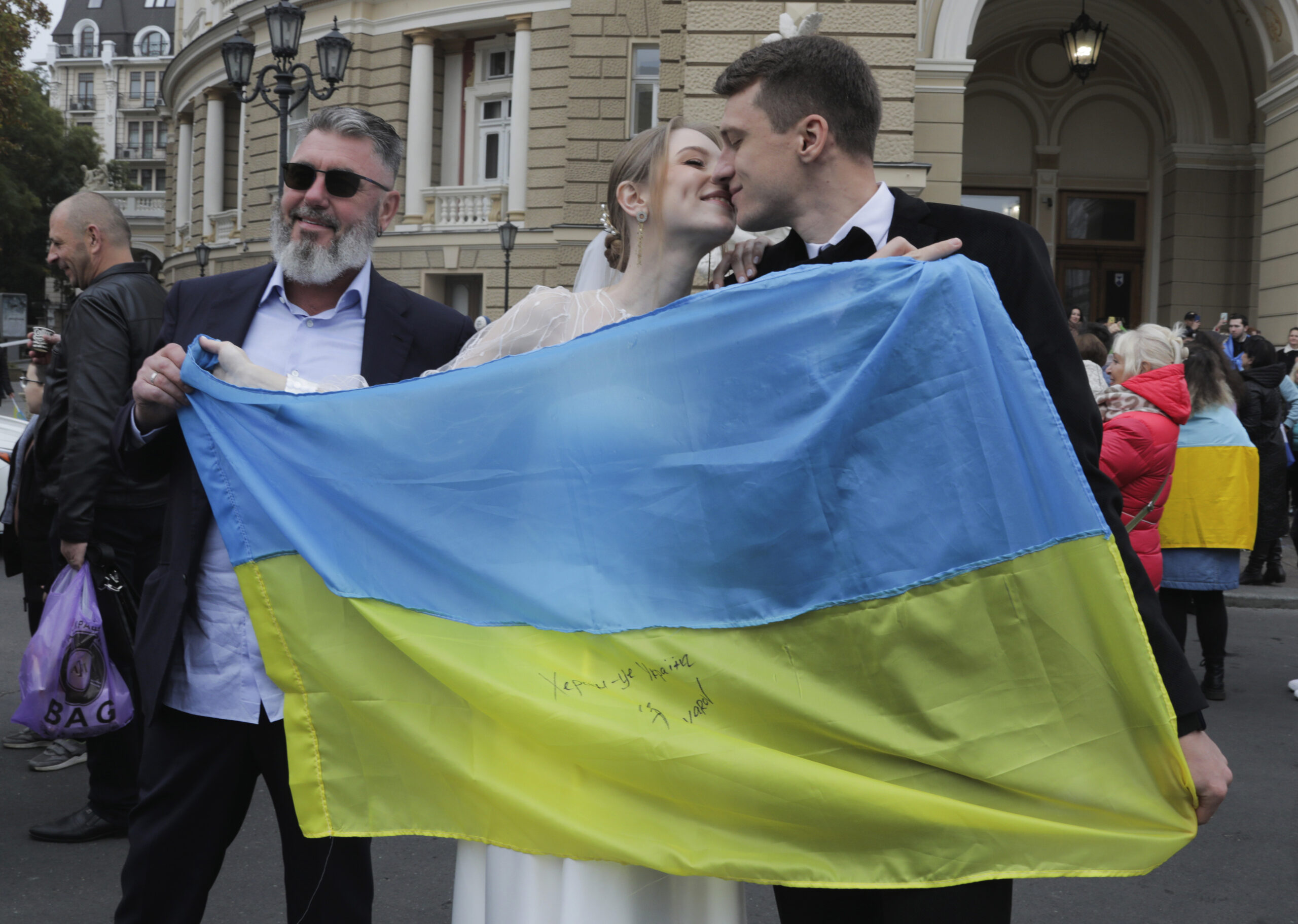 Ukrajina, Herson, venčanje, mladenci