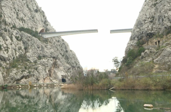 Hrvatska most