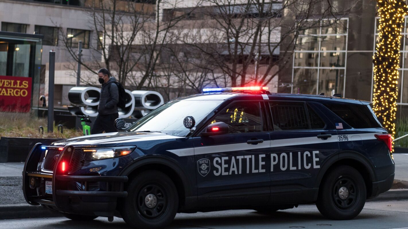 Drama u Sijetlu: Popustio nasip reke, hitna evakuacija stanovništva