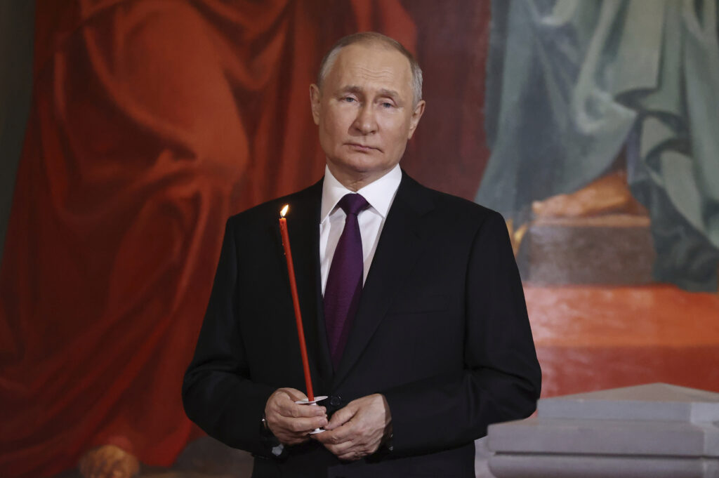 Vladimir Putin, liturgija, Uskrs, Moskva Tanjug/AP
