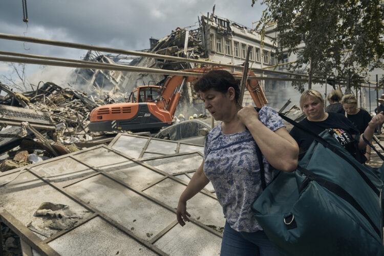 Odesa/Pogođeni terminalo za žito/Tanjug