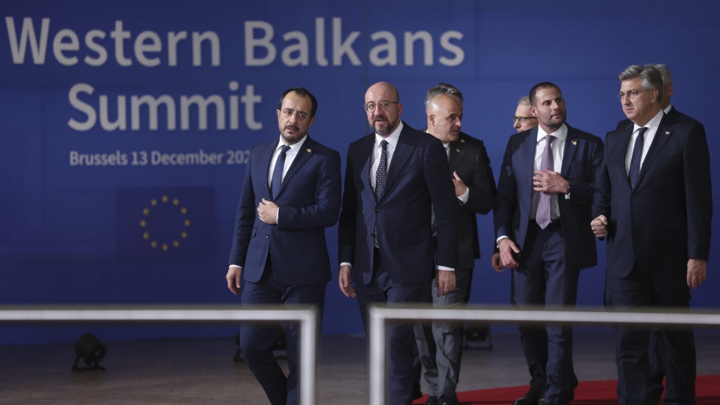 Poslanik Evropskog parlamenta: Nije najbolja poruka iz Srbije da niko ne prisustvuje samitu u Briselu, EU to mogla da shvati kao šamar