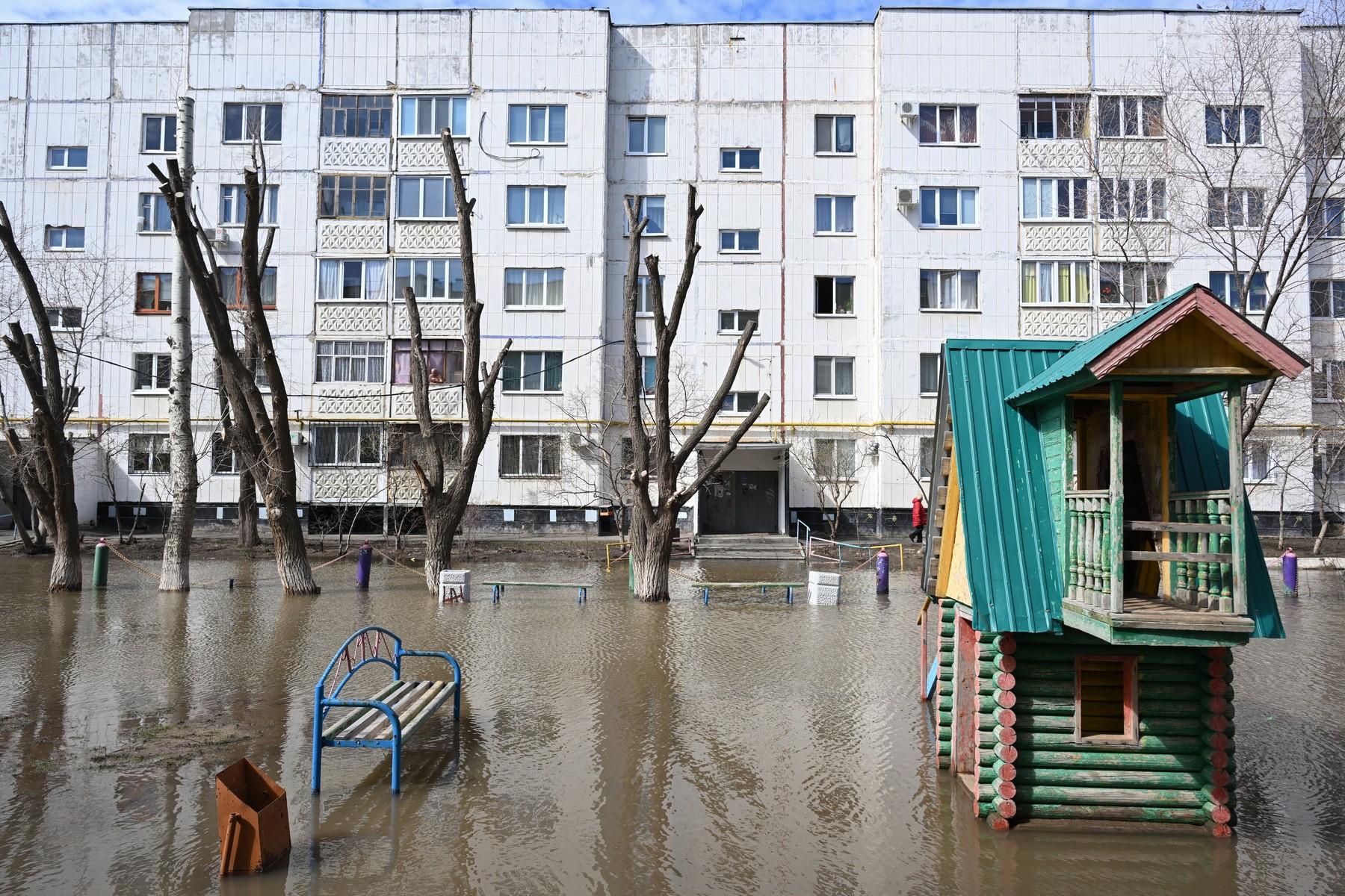 Nezapamćene poplave u ruskoj regiji, naređena evakuacija. Vodostaj reke ...