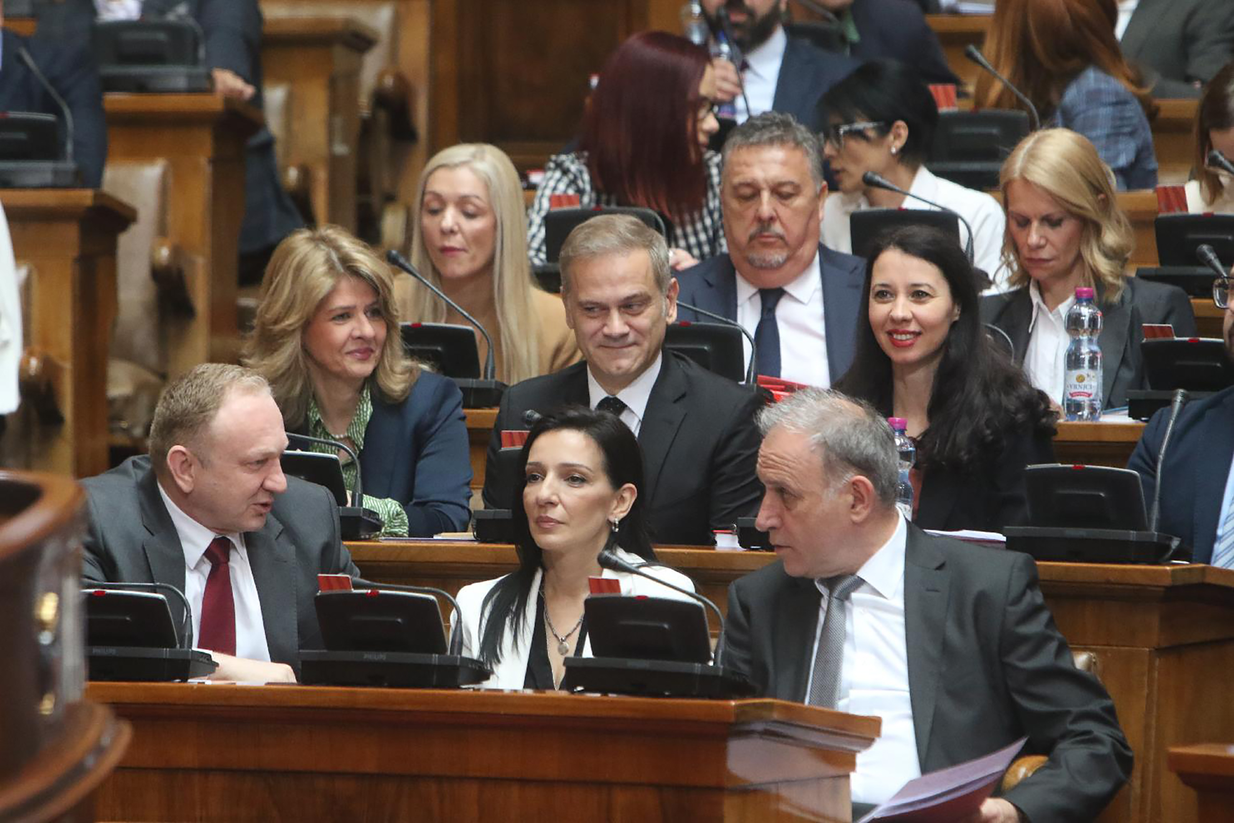 Kako Bojkot Opozicija Ovo Objašnjava: Ne Izlaze Na Izbore U Beogradu ...