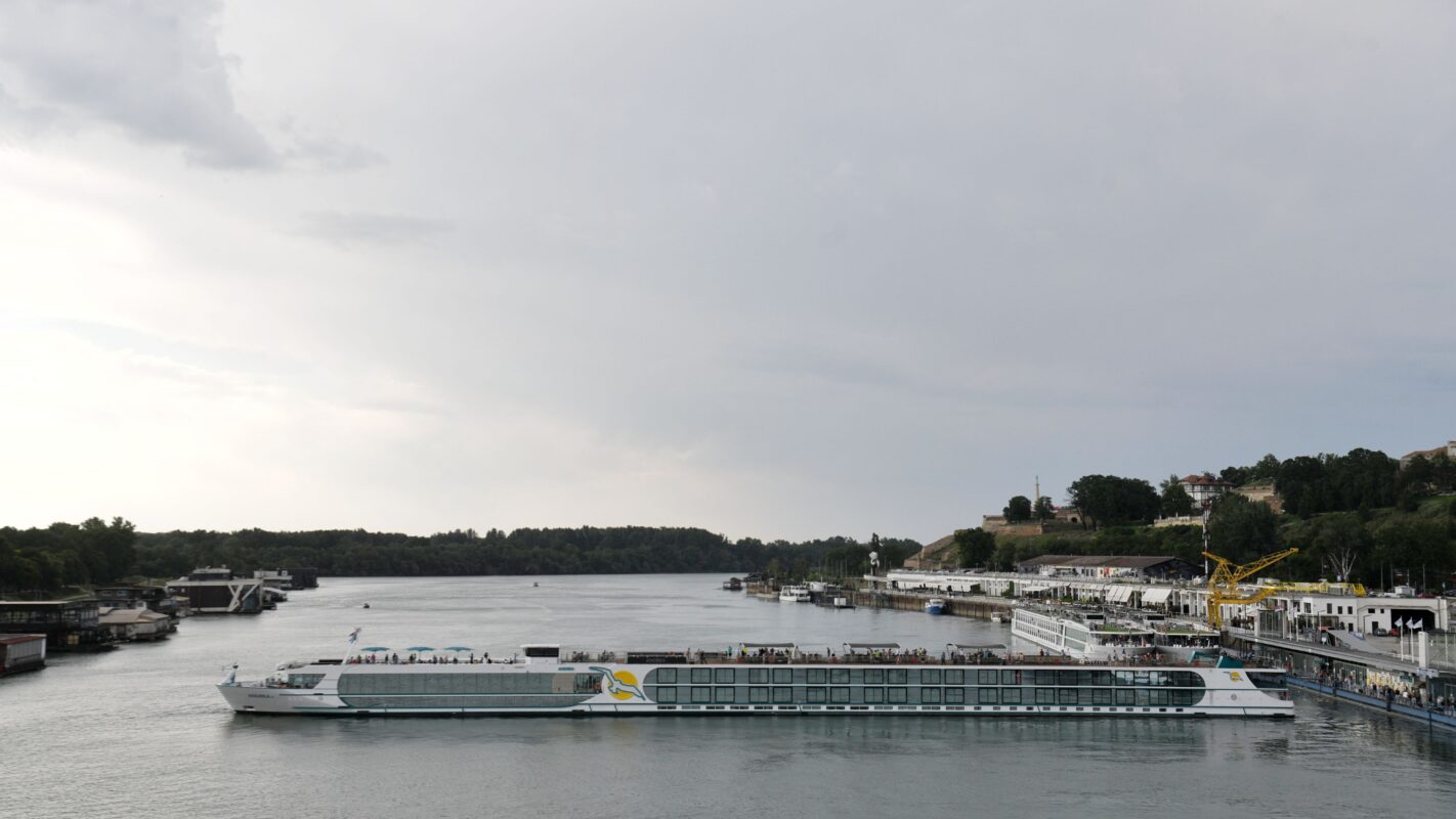 Pre podne mraz i oblačno, posle podne razvedravanje