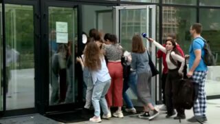 Studenti blokirali Rektorat u Novom Sadu, dan uoči zakazanih izbora