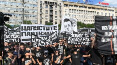 Protest navijača Partizana ispred Terazijske česme, protiv aktuelne, trenutne uprave kluba