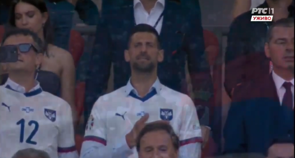 Novak Đoković peva himnu Bože pravde