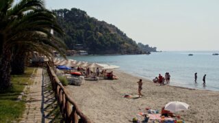 posidi plaža grom