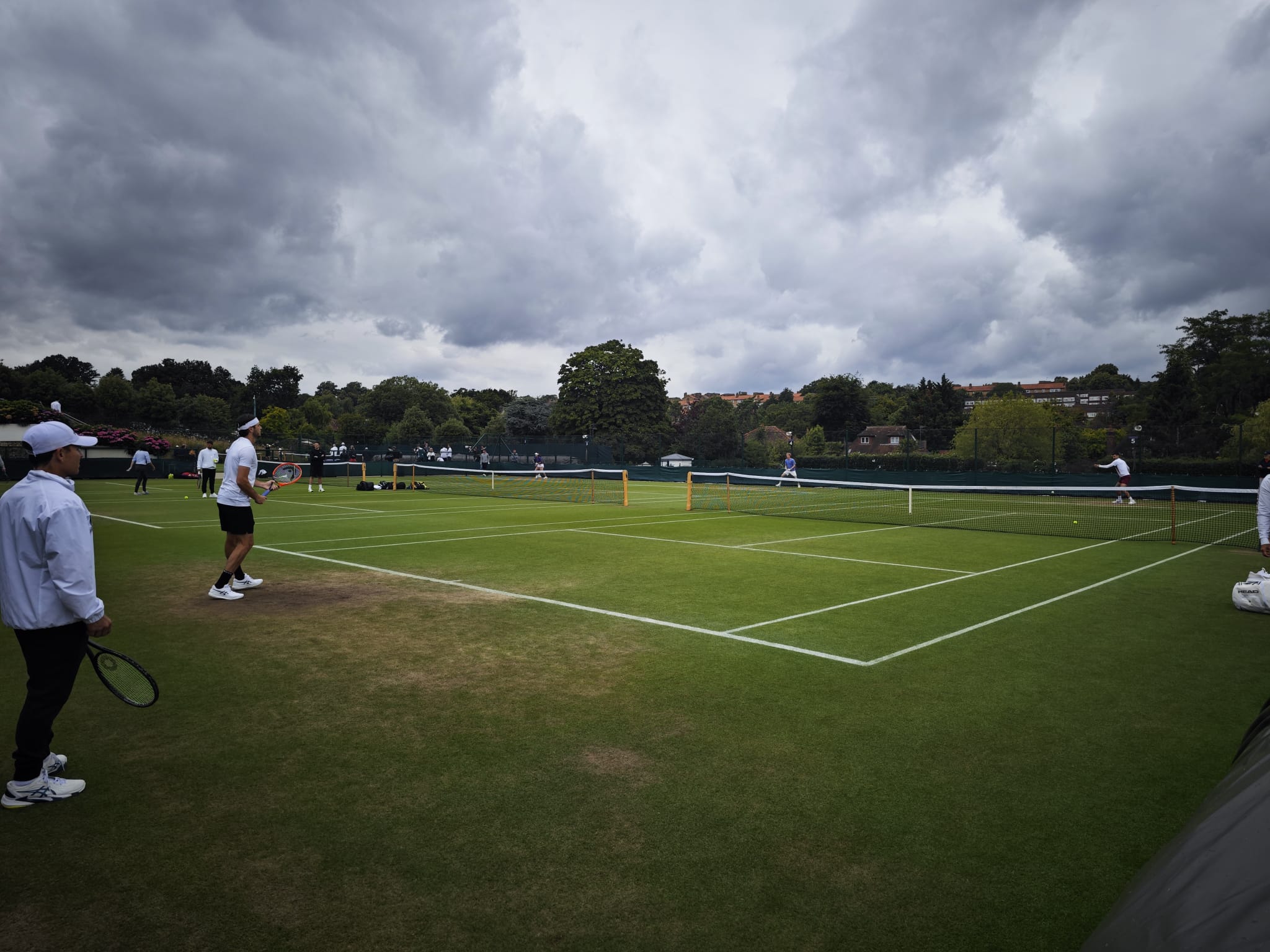 FOTO Novak imao specijalni trening, dobio neočekivanog partnera