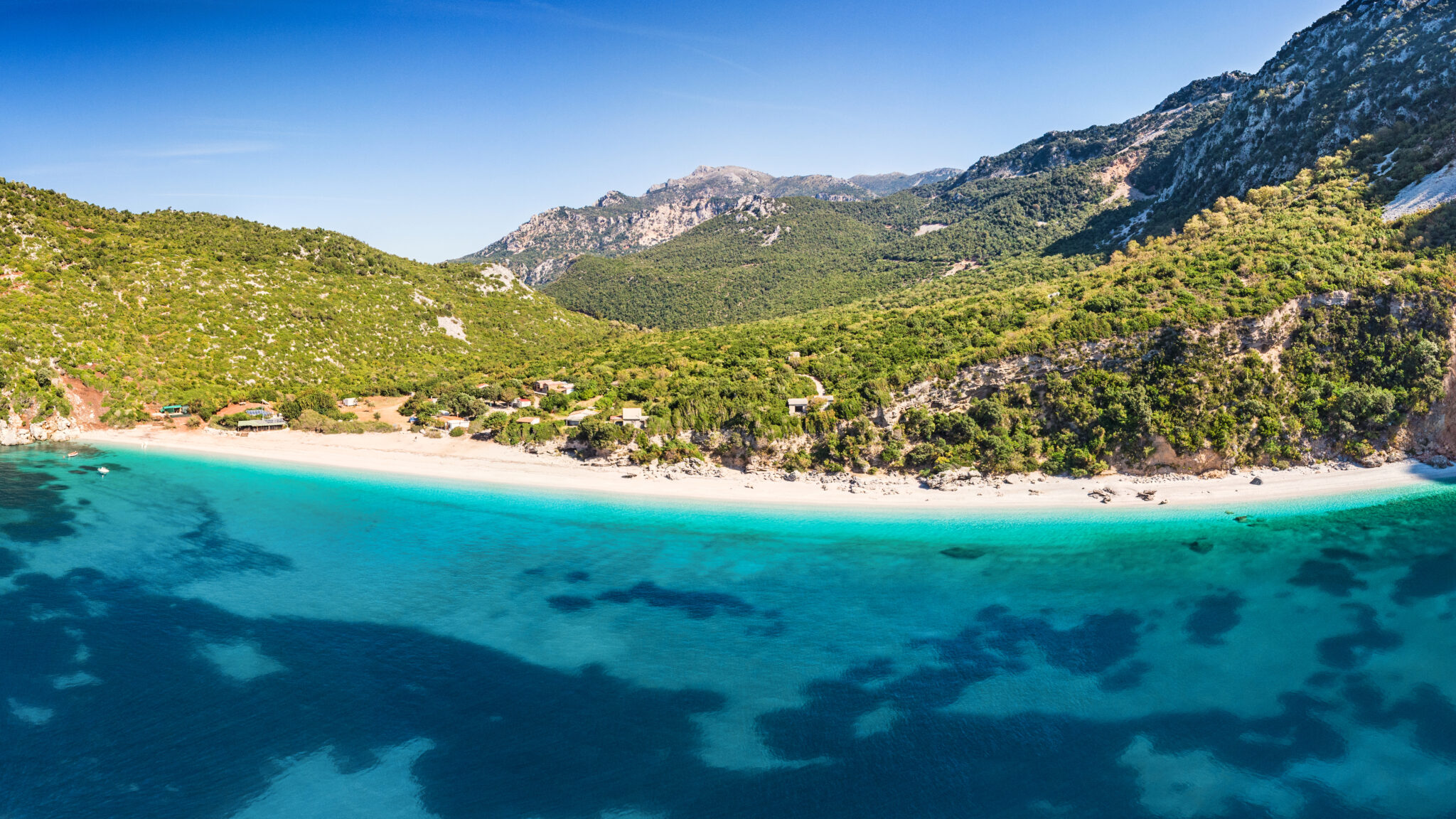 Haos Na Gr kom Ostrvu Evia Jer Turisti Ignori u Glavno Pravilo haos-na-gr-kom-ostrvu-evia-jer-turisti-ignori-u-glavno-pravilo