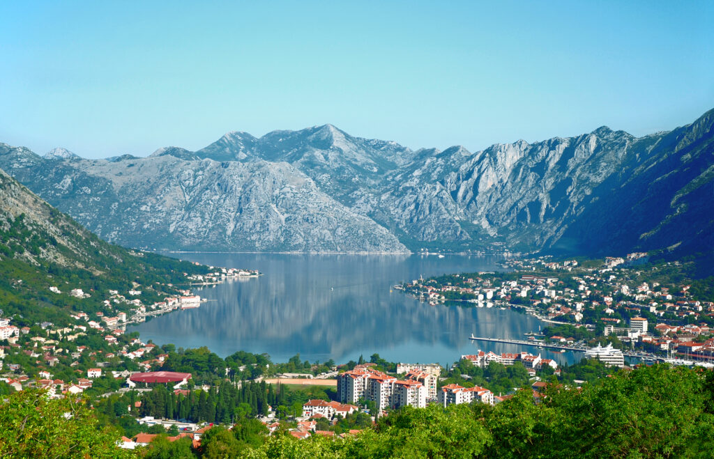 Crna Gora, Boka Kotorska, Plava špilja, more, odmor