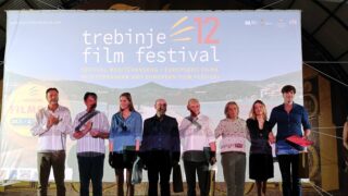 Film "Čuvari formule" reditelja Dragana Bjelogrlića dobitnik je Gran pri Leotara na 12. Festivalu evropskog i mediteranskog filma u Trebinju.