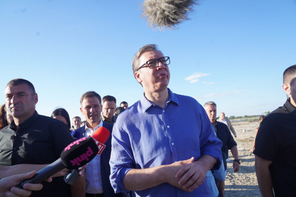 Aleksandar Vučić, Nacionalni stadion, radovi, obilazak