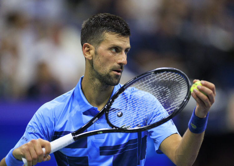 Novak Đoković servira na US Openu 2024