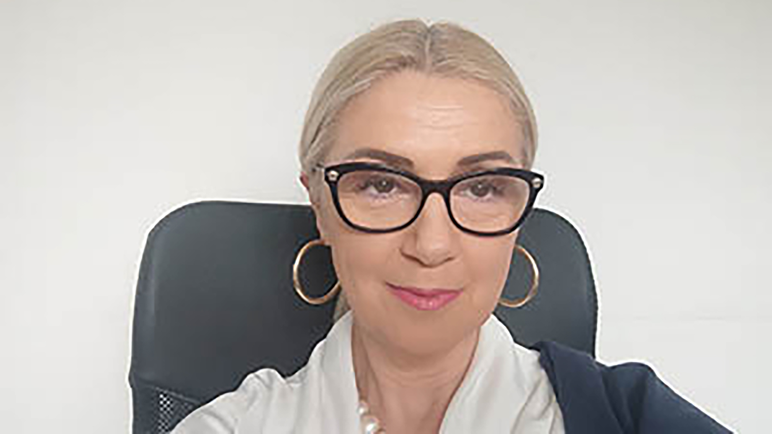 Ko je Sunčica Vještica: Vređala učesnike javne rasprave o otpadu