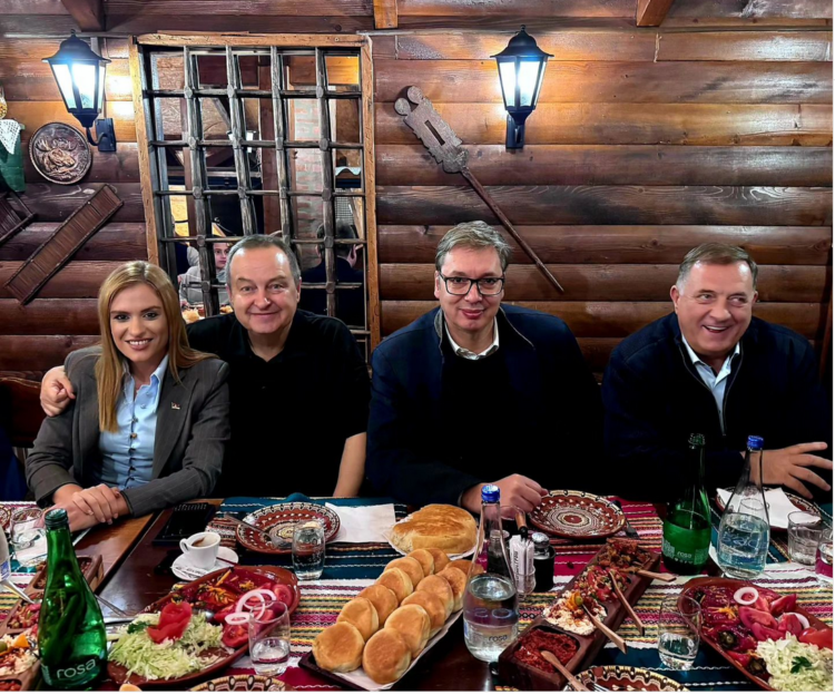 Aleksandar Vučić, Ivica Dačić, Milica Stamenkovski Đurđević i Milorad Dodik