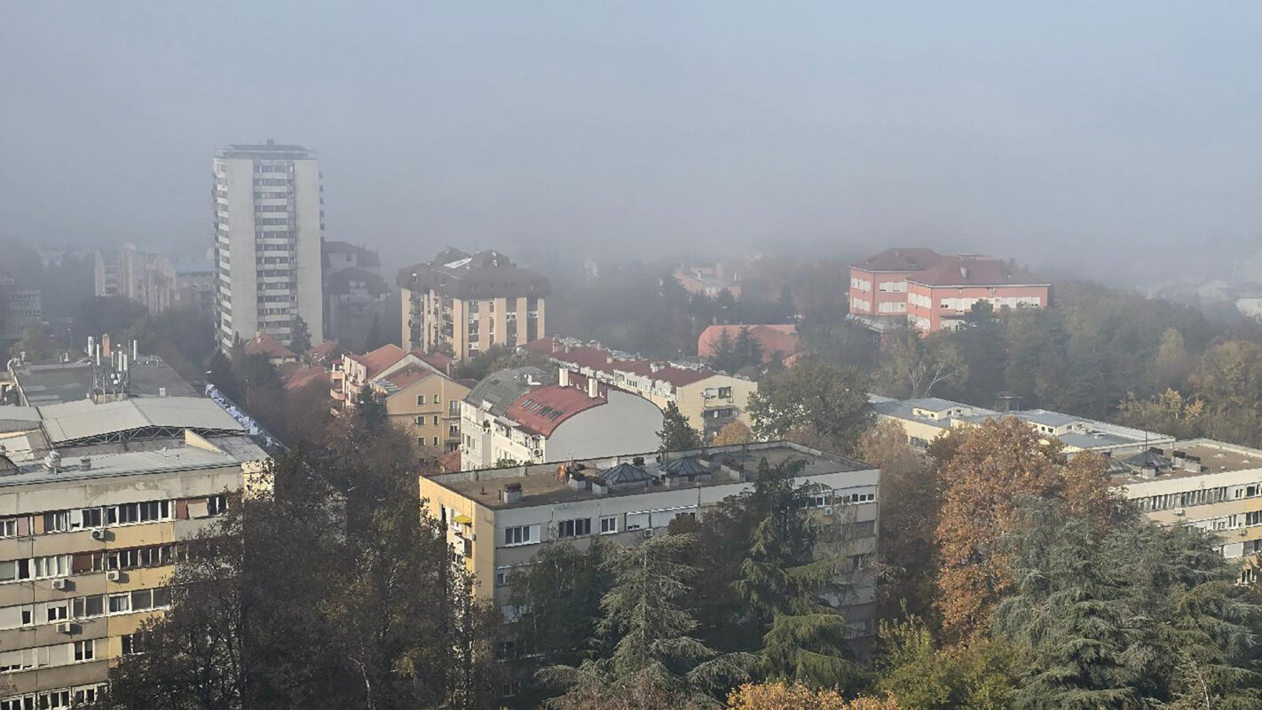 Gradovi u Srbiji danas među najzagađenijima u svetu: Vazduh ocenjen kao nezdrav – udiše ga čak 40 odsto građana
